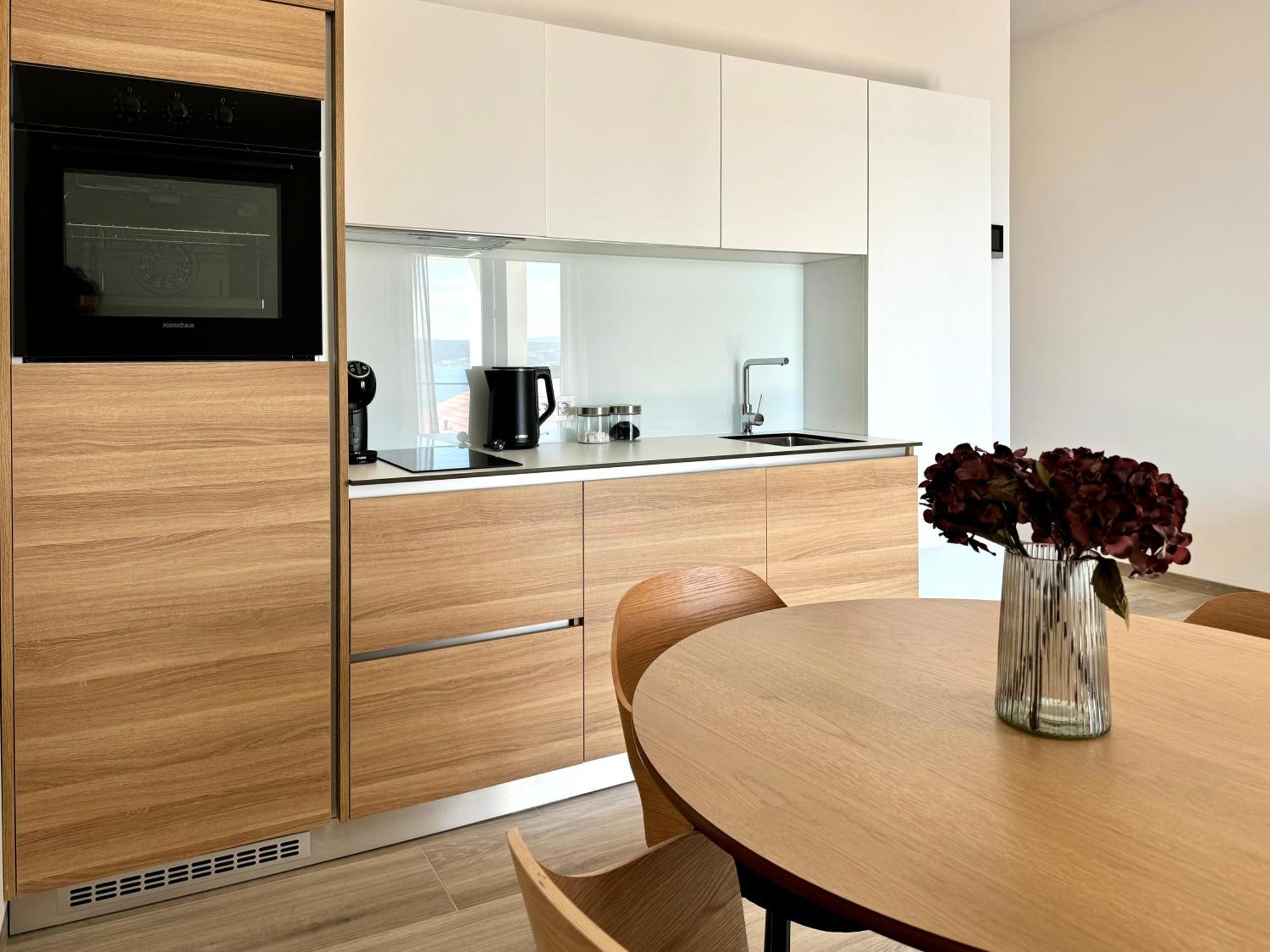 S&v Apartment