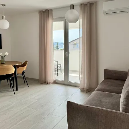 Apartments S&V Maslenica Exterior photo