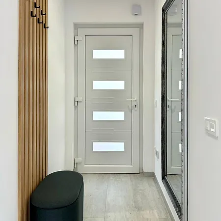 Apartments S&V Maslenica Exterior photo