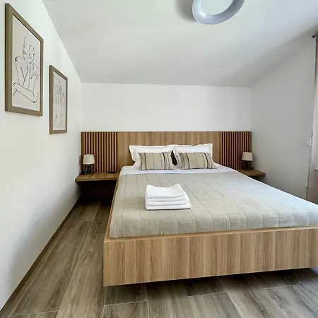 Apartments S&V Maslenica Exterior photo