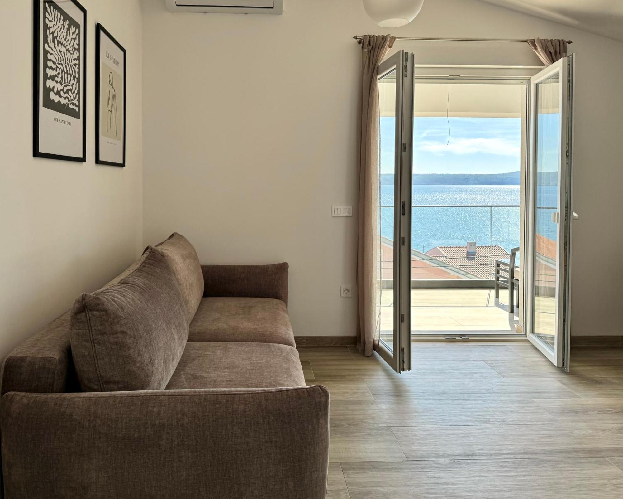 Apartment S&v Maslenica