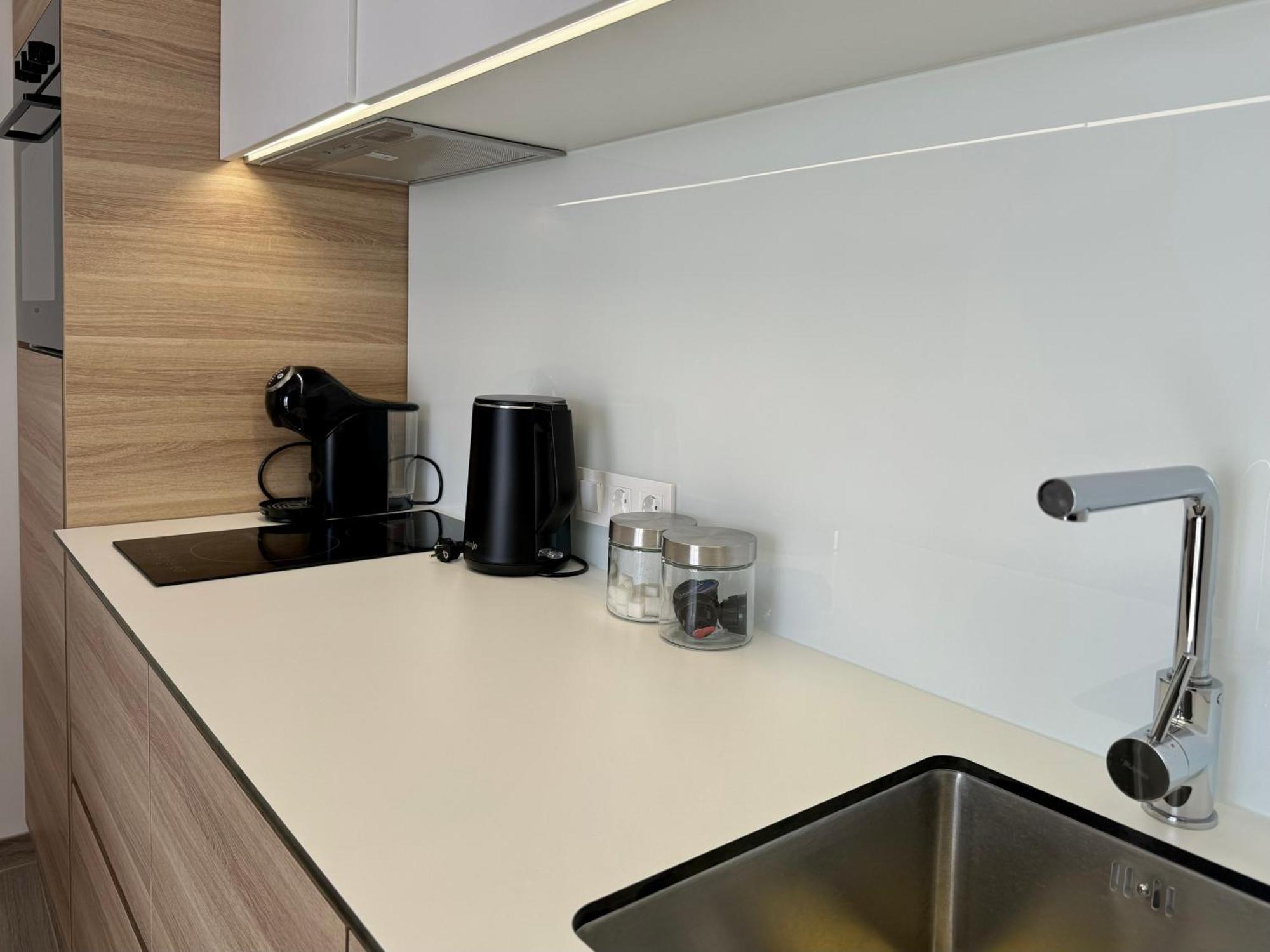 Apartment S&v *