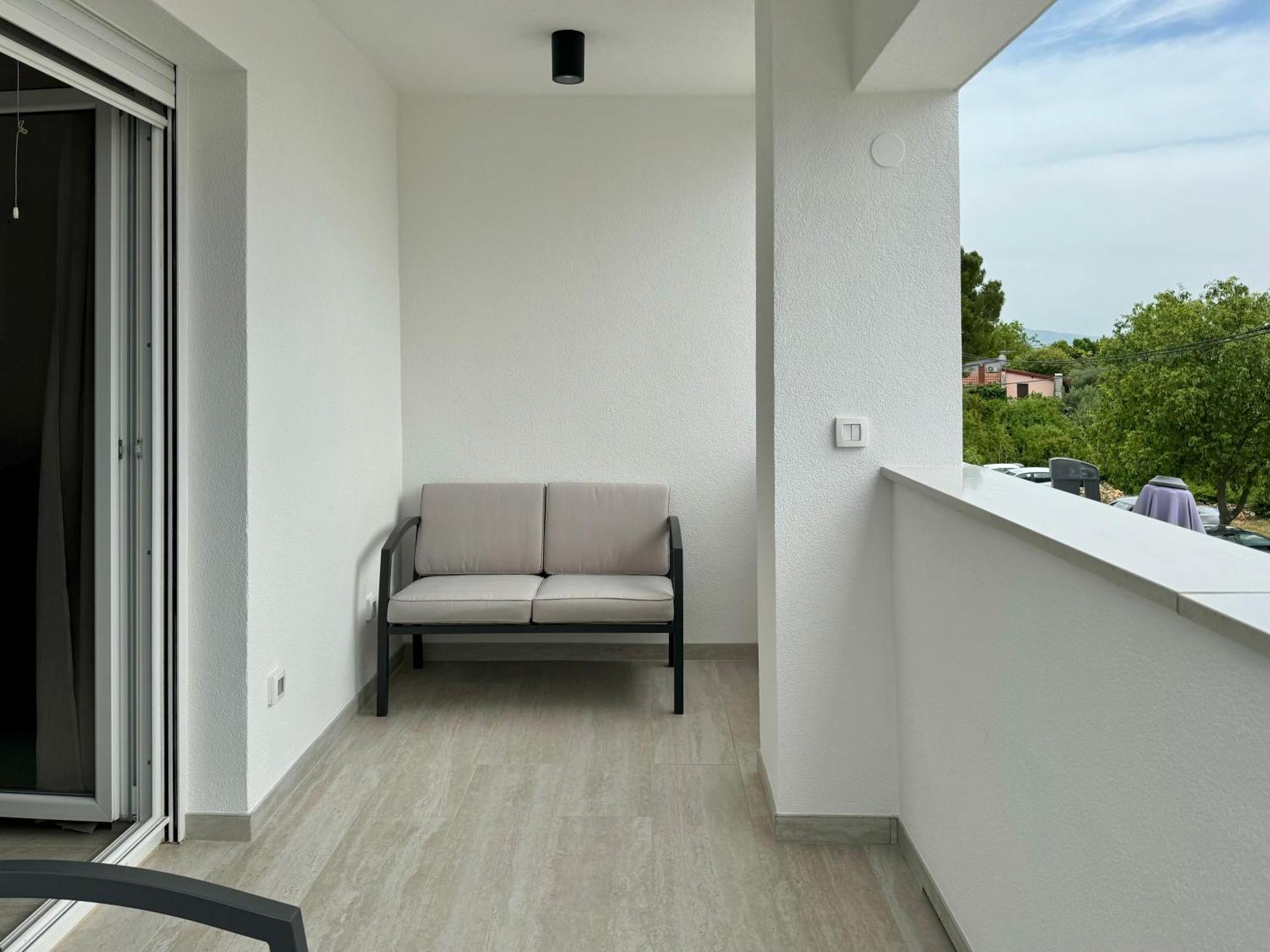 S&v Apartment *